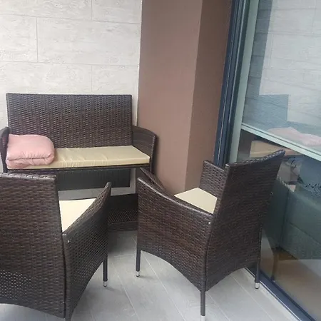 Apartment Mir